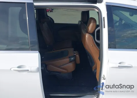 2017 Chrysler Pacifica Limited из США, поврежденный, VIN 2C4RC1GG5HR705661